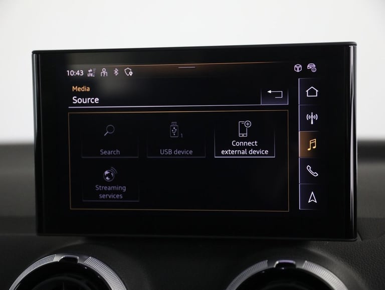 2024 Audi Q2 35 TFSI S Line 5dr S Tronic ESTATE PETROL Automatic