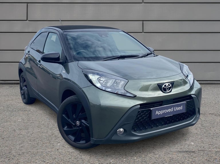 image for 2022 Toyota Aygo X 1.0 VVT-i Edge 5dr Hatchback Petrol Manual