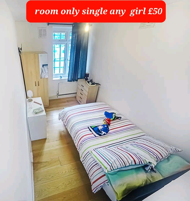 room only single any girl£50