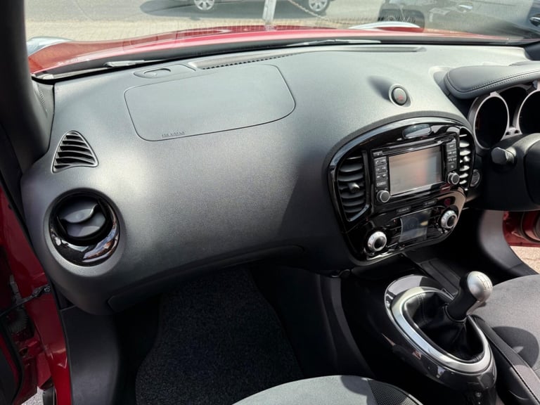 2018 Nissan Juke 1.6 Bose Personal Edition Euro 6 5dr HATCHBACK Petrol Manual