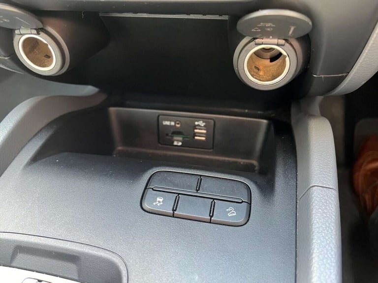 2016 Ford Ranger Pick Up Double Cab Limited 2 3.2 TDCi 200 Auto PICK UP DIESEL Automatic