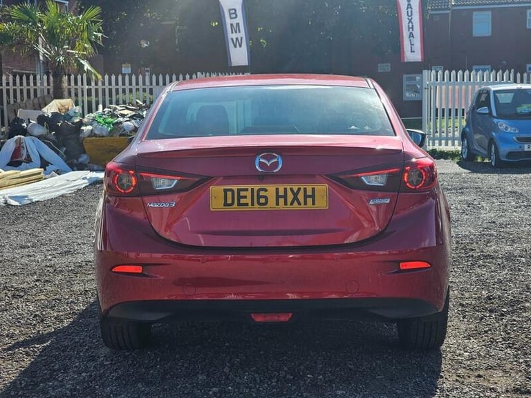 2016 Mazda Mazda3 2.0 SKYACTIV-G Sport Nav Fastback Euro 5 (s/s) 4dr SALOON Petrol Manual