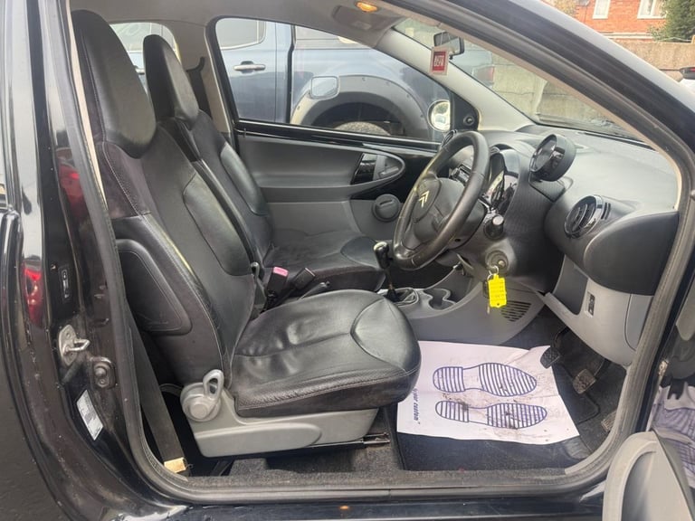 2010 Citroen C1 1.0i VTR+ Hatchback 3dr Petrol Manual Euro 4 (68 ps) Hatchback Petrol Manual - Image 19