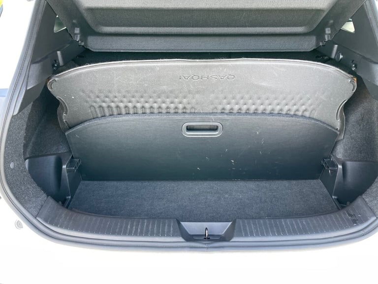 2022 Nissan Qashqai 1.3 DiG-T MH 158 Tekna 5dr Xtronic HATCHBACK PETROL Automatic