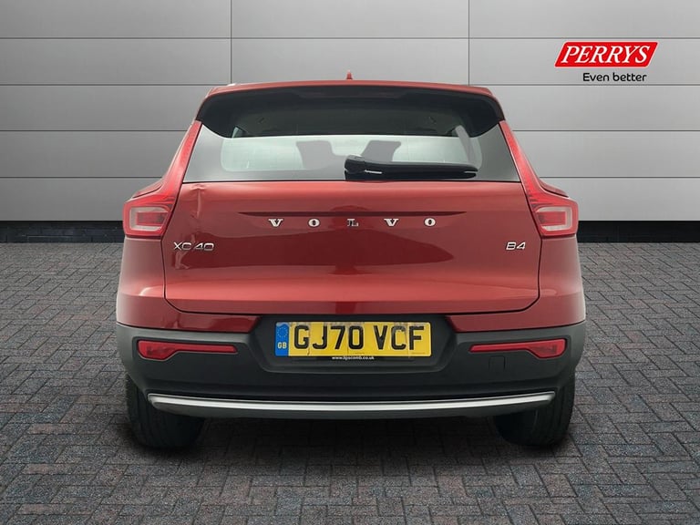 2020 Volvo XC40 2.0 B4P Inscription Pro 5dr Auto Estate Automatic