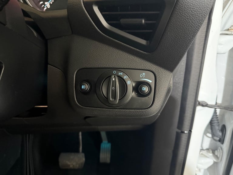 2018 Ford Kuga 1.5 TDCi Titanium X Powershift Euro 6 (s/s) 5dr HATCHBACK Diesel Automatic