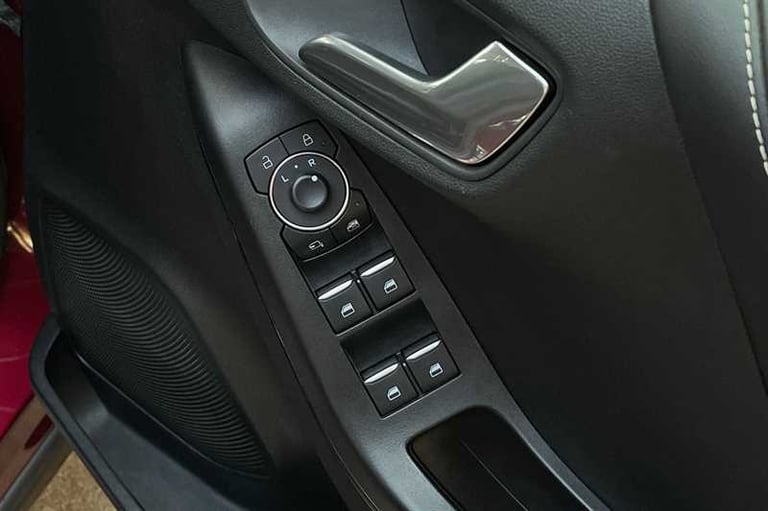 2023 Ford Puma 1.0 EcoBoost Hybrid mHEV Vivid Ruby Edition 5dr HATCHBACK PETROL Manual