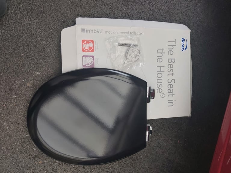 image for Black Toilet Seat