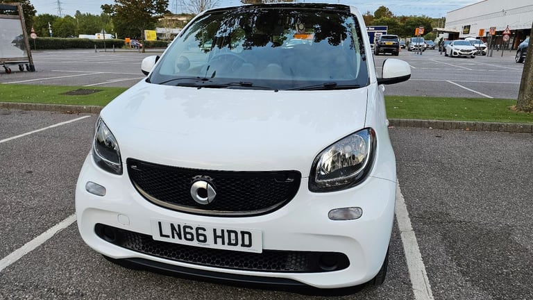 Smart, FORFOUR, Hatchback, 2016, Manual, 898 (cc), 5 doors