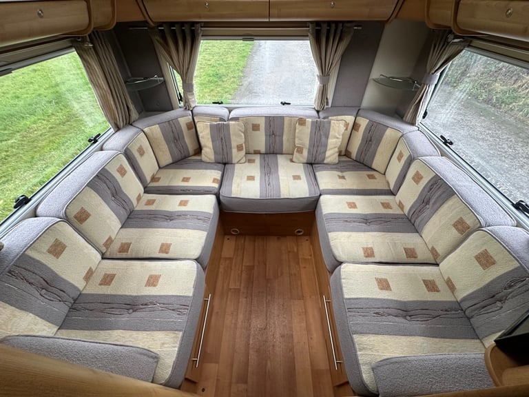 Motorhome autotrail scout se 6 berth u shape lounge 
