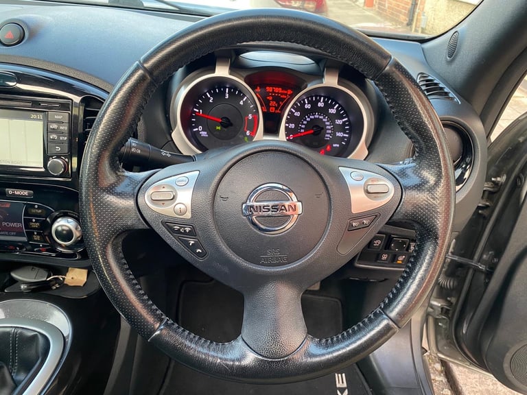 Nissan, JUKE, Hatchback, 2014, Manual, 1461 (cc), 5 doors
