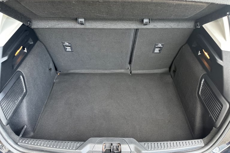  Ford Focus 1.0t Ecoboost Zetec Hatchback 5dr Petrol Manual Euro 6 s/s 100 Ps