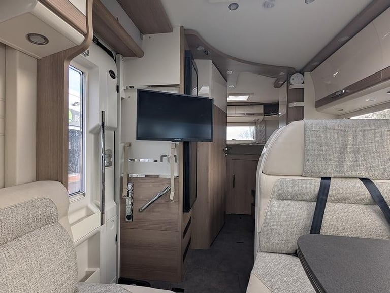 Carthago  0.0  Motorhome 