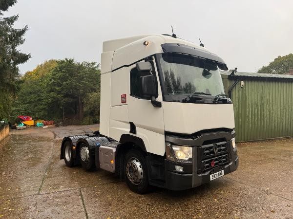 Renault Range T480 6x2 Mid Lift Sliding 5th Wheel 