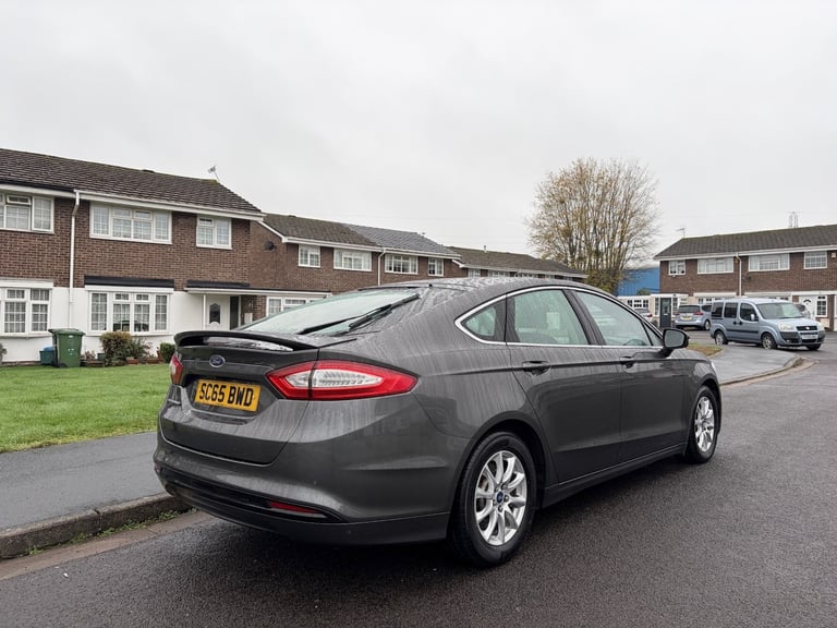 2016 Ford Mondeo 2.0 TDCi ECOnetic Titanium 5dr HATCHBACK Diesel Manual