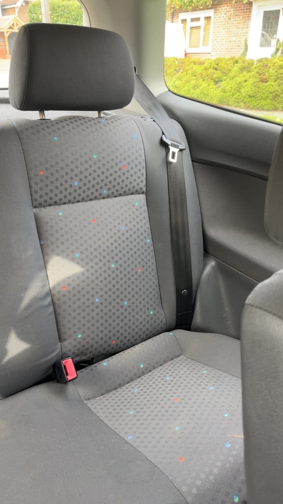 Volkswagen POLO 1.2L - Image 17