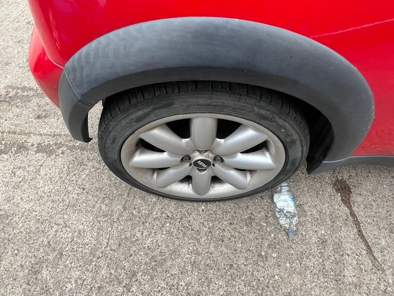 2004 MINI Convertible 1.6 Cooper 2dr CONVERTIBLE Petrol Manual - Image 5