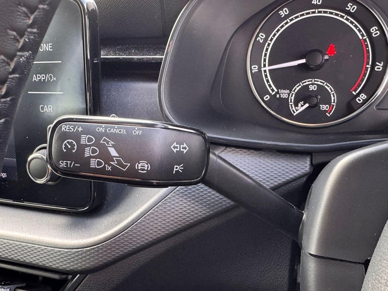 2022 Skoda Kamiq 1.0 TSI SE SUV 5dr Petrol DSG Euro 6 (s/s) (110 ps) HATCHBACK Petrol Automatic