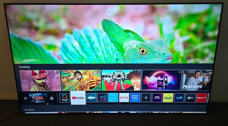 Samsung SMART tv 75 inch 4k UHD Fully Working order  