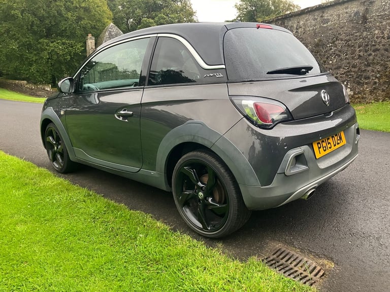 STUNNING 2015 VAUXHALL ADAM ROCKS AIR. MOT MARCH-26. ELECTRIC SLIDING OPEN TOP ROOF