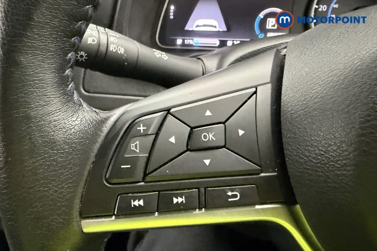 2022 Nissan Leaf 110kW N-Connecta 39kWh 5dr Auto Hatchback Electric Automatic