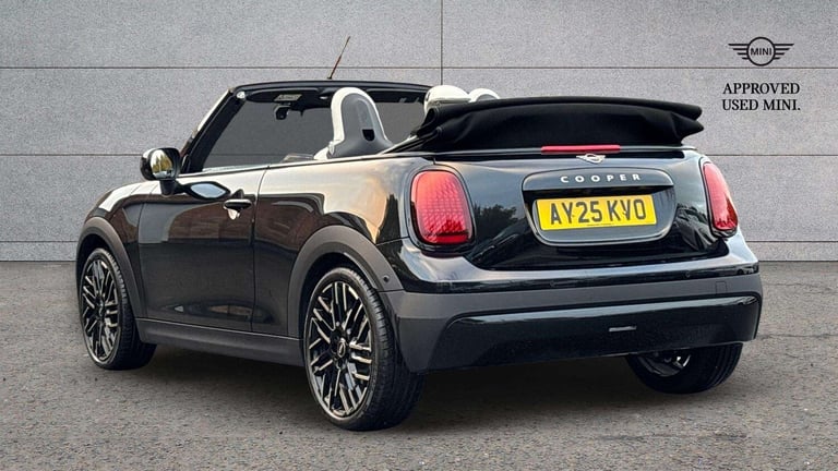 2025 MINI Cooper 2.0 C Exclusive 2dr Auto CONVERTIBLE PETROL Automatic