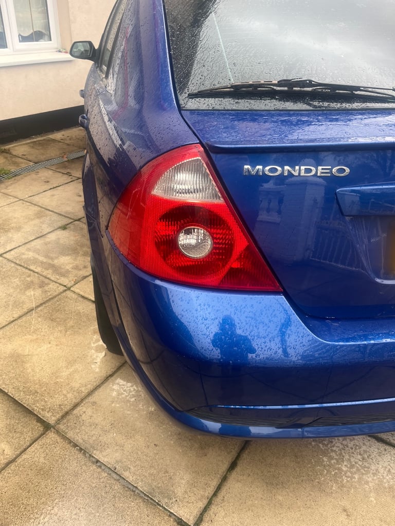 Ford mondeo st 220 rear bumper 