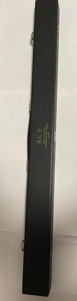 image for Snooker cue with case
