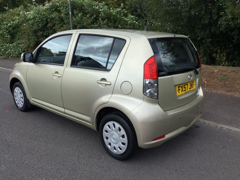 ULEZ GENUINE MILES TOYOTA ENGINE VALUE NEW MOT VERY GOOD CONDITION THROUGHOUT 