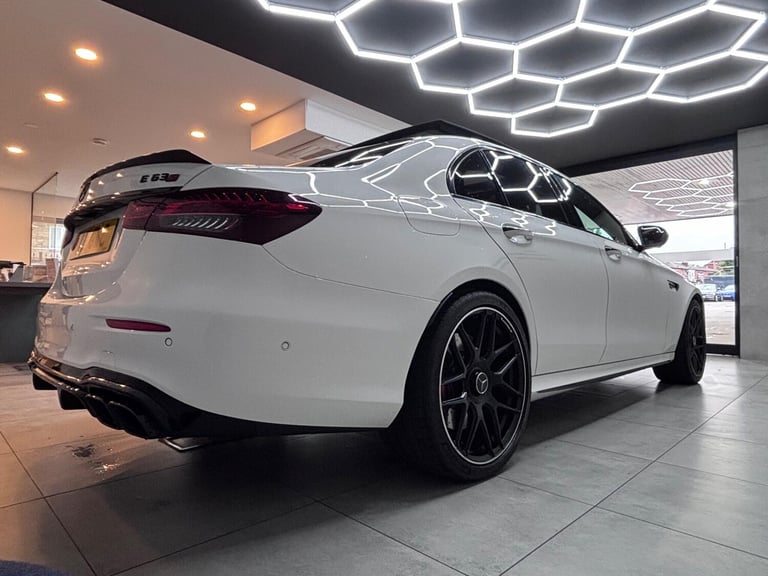 2021 Mercedes-Benz E Class 4.0 E63 V8 BiTurbo AMG S Night Edition (Premium Plus) SpdS MCT 4MATIC+...