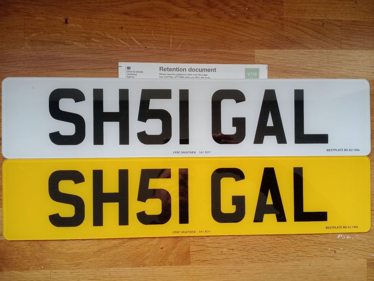 image for Private plate with retention cert 