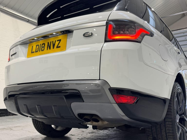 2018 Land Rover Range Rover Sport 2.0 SD4 HSE 5dr Auto ESTATE DIESEL Automatic