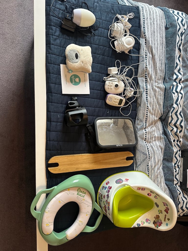 Baby bundle: 2x monitors, gro egg 2, my hummy bear, high chair, pottie