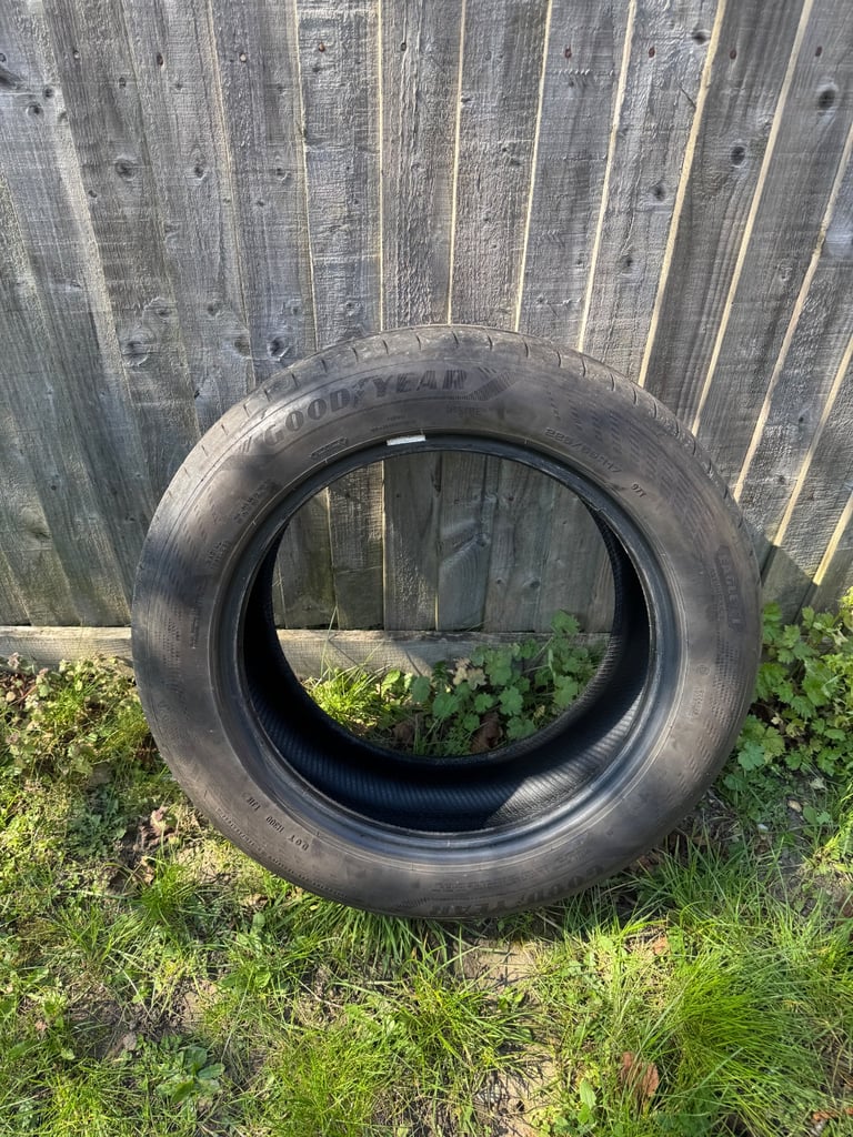 Goodyear Eagle F1 Asymmetric 6 225/55 R17