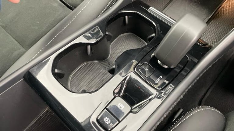 2025 Volvo XC40 Plus B4 Mild hybrid Petrol Dark Automatic SUV Petrol Automatic