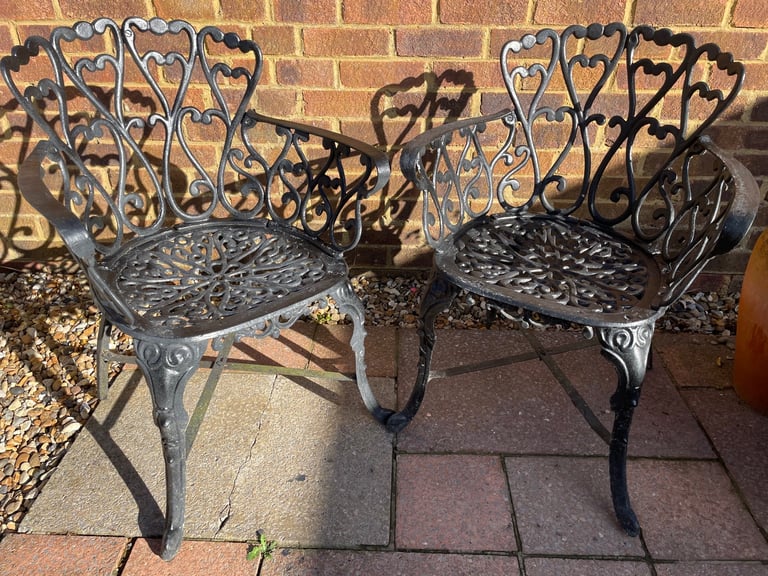 Vintage Metal Garden Table and Chairs Patio Furniture 