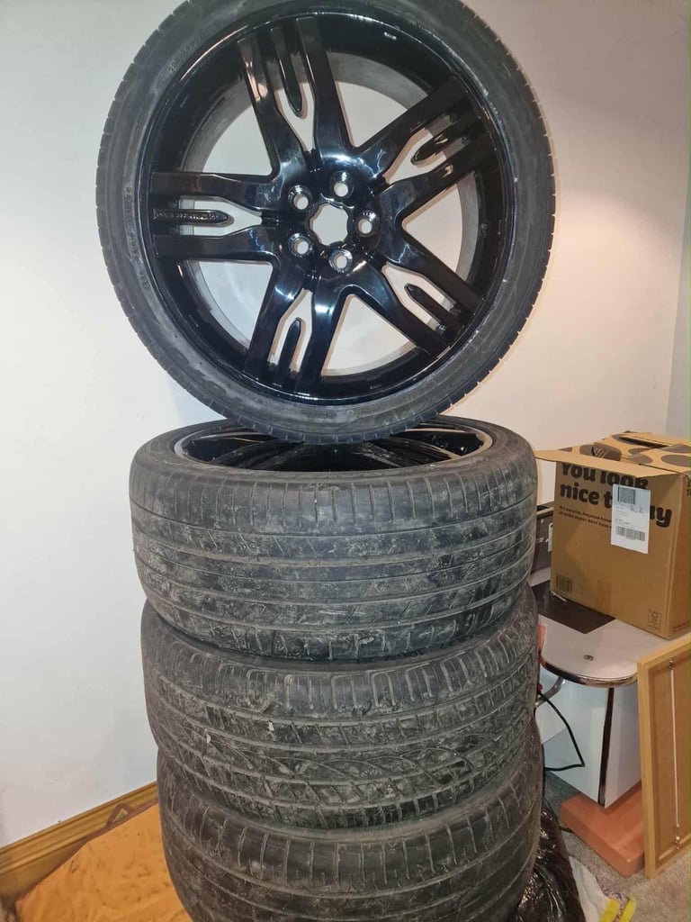 22 inch - Range Rover Sport  Overfinch allow wheels