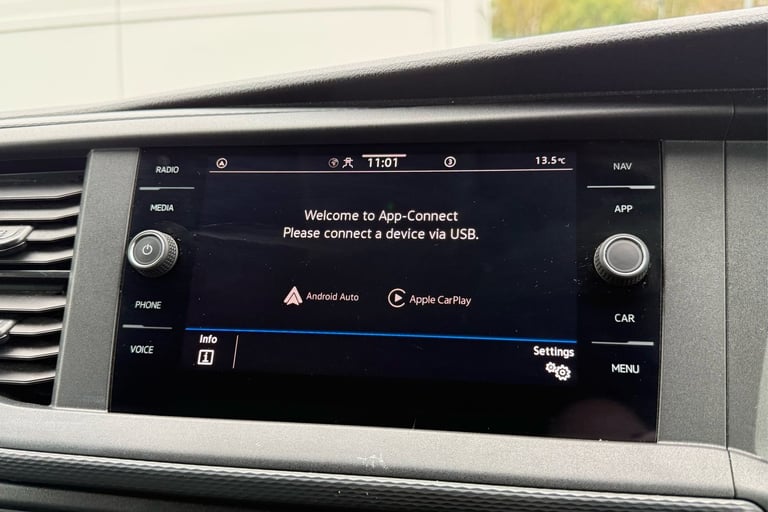 2024 Volkswagen Transporter 2.0 TDI 150 Highline Van DSG Van Automatic