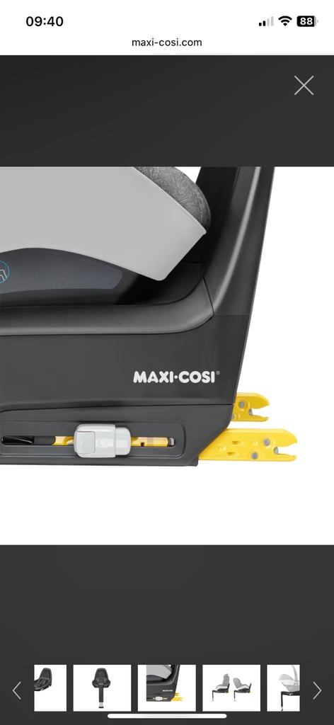 Maxi cosi car seat and base with iso fix 