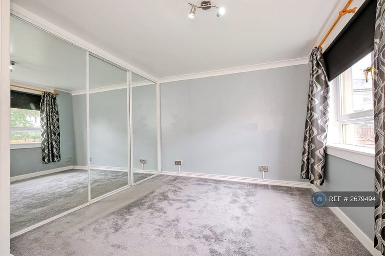 2 bedroom flat in Northfield, Aberdeen, AB16 (2 bed) (#2679494)