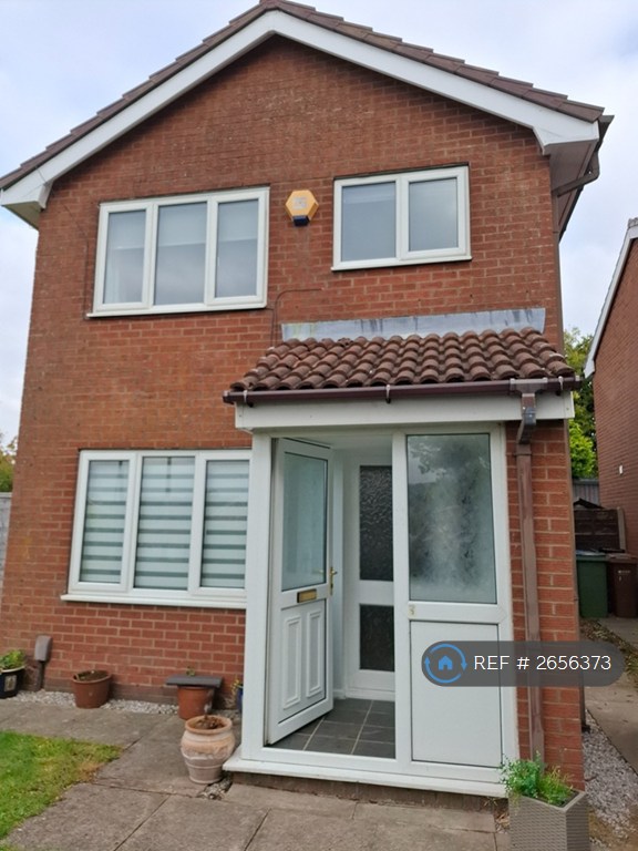 3 bedroom house in Ingram Drive, Stockport, SK4 (3 bed) (#2656373)