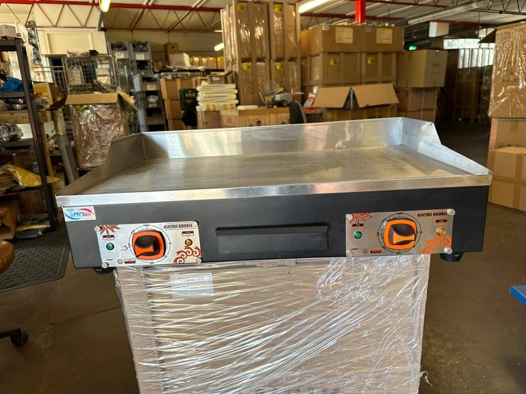 Large Commercial Electric Griddle Hotplate 73 cm Flat Grill With UK Double Plugs
