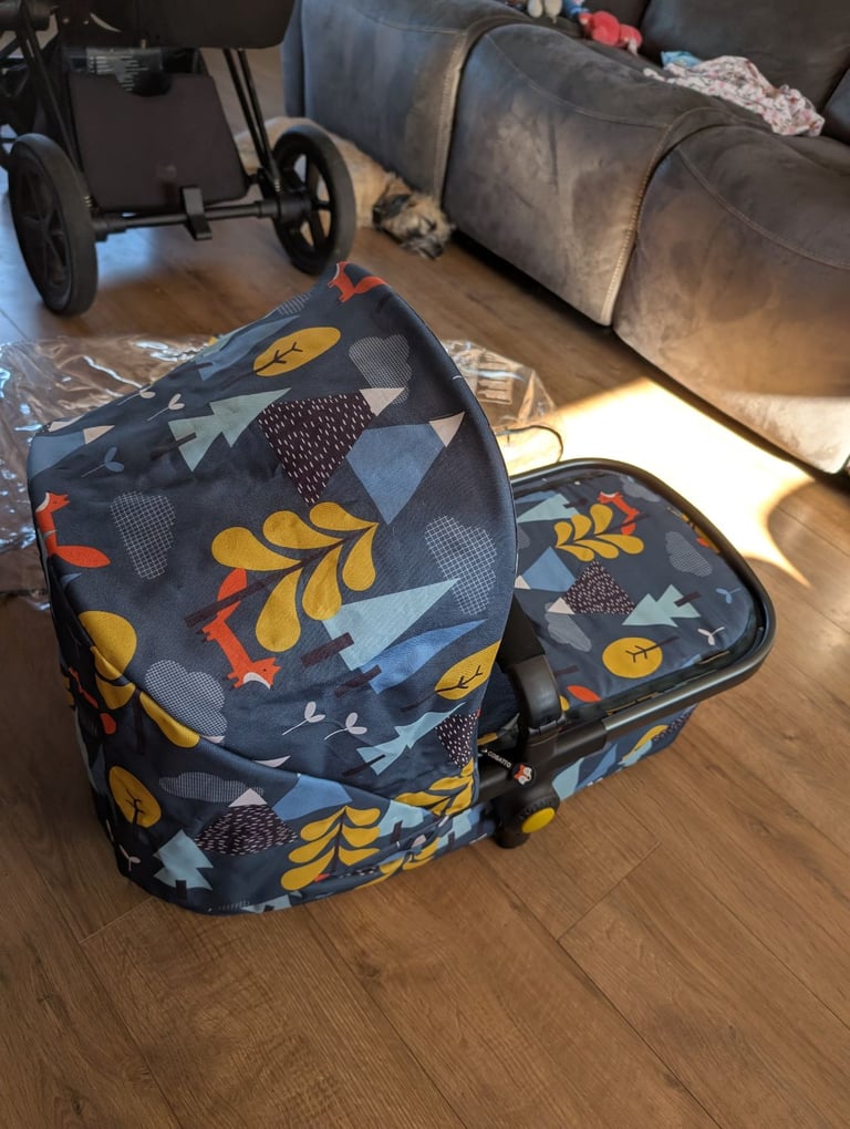 Cosatto pram