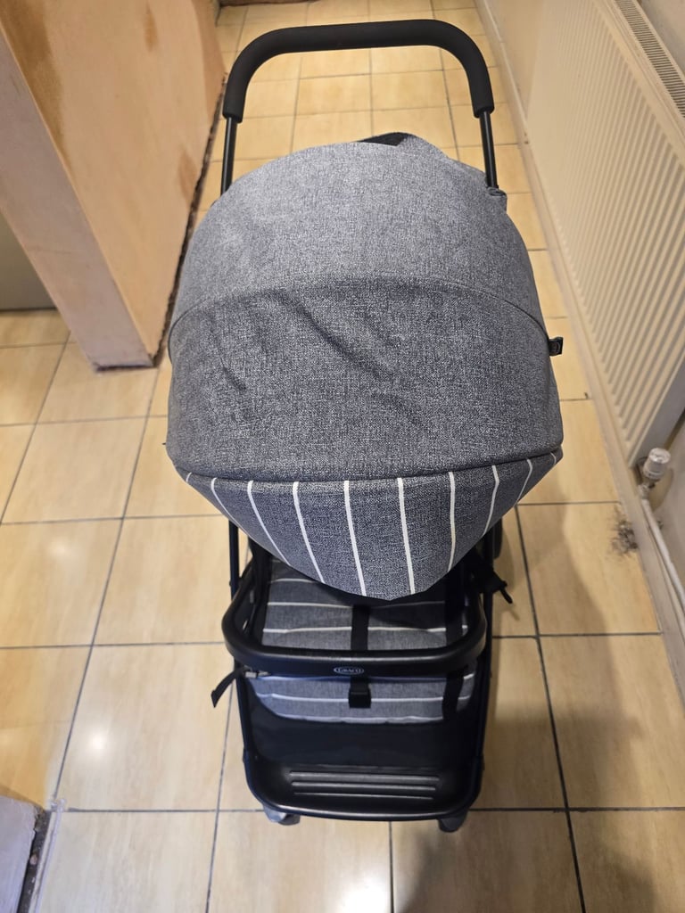 image for BABY PUSH CHAIR
