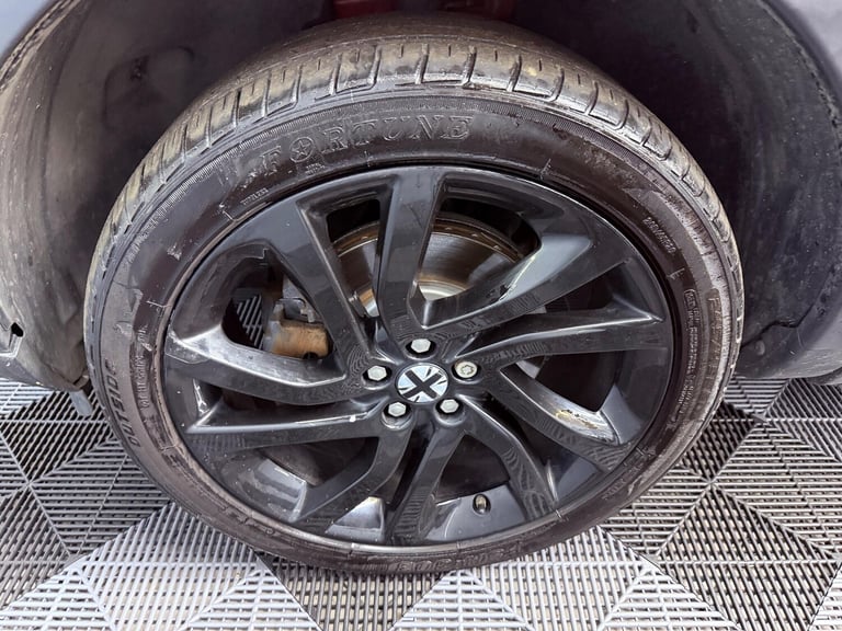 2017 Land Rover Discovery Sport 2.0 TD4 HSE Luxury Auto 4WD Euro 6 (s/s) 5dr ESTATE Diesel Automatic