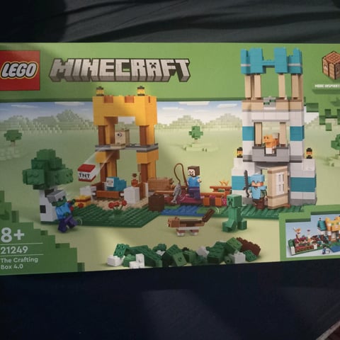 The Crafting Box 4.0 21249, Minecraft®