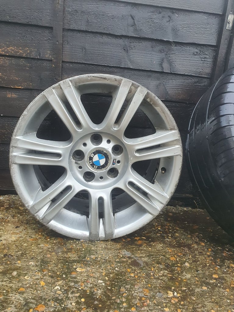 Bmw E91 staggerd M sport alloys 