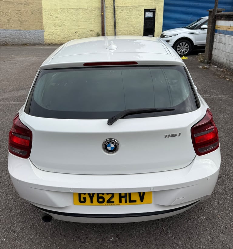 BMW, 1 SERIES, Hatchback, 2012, Manual, 1598 (cc), 5 doors