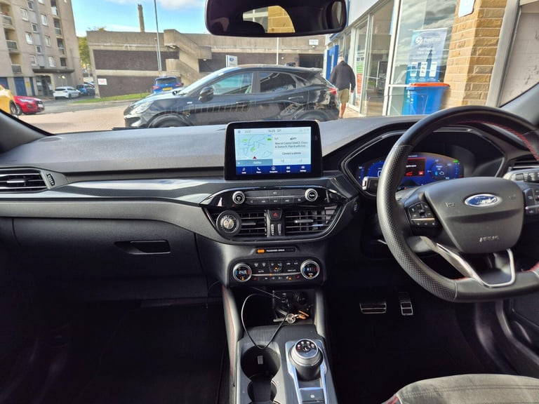 2022 Ford Kuga 2.5 EcoBoost Duratec 14.4kWh ST-Line X CVT Euro 6 (s/s) 5dr HATCHBACK Petrol/Elect...