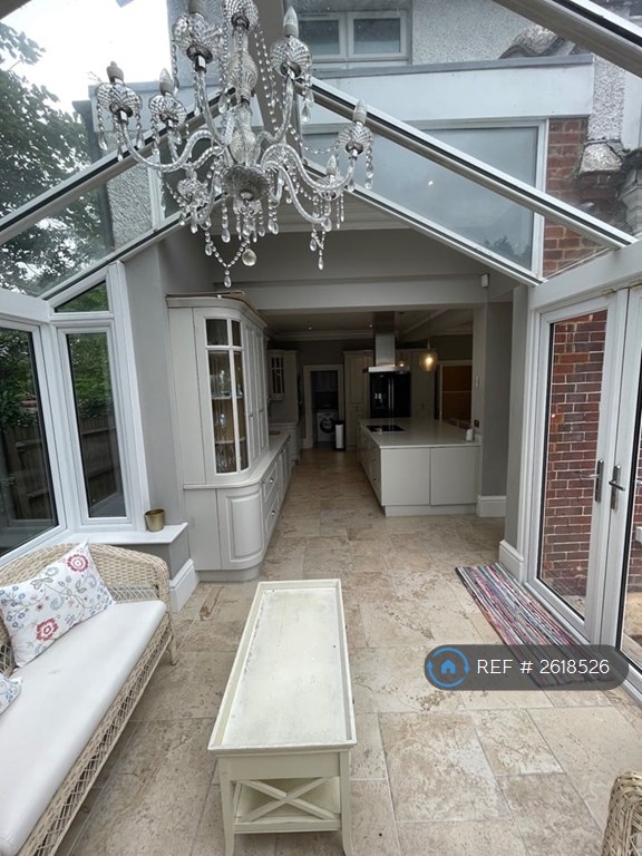 6 bedroom house in Cheyne Walk, Croydon, CR0 (6 bed) (#2618526)